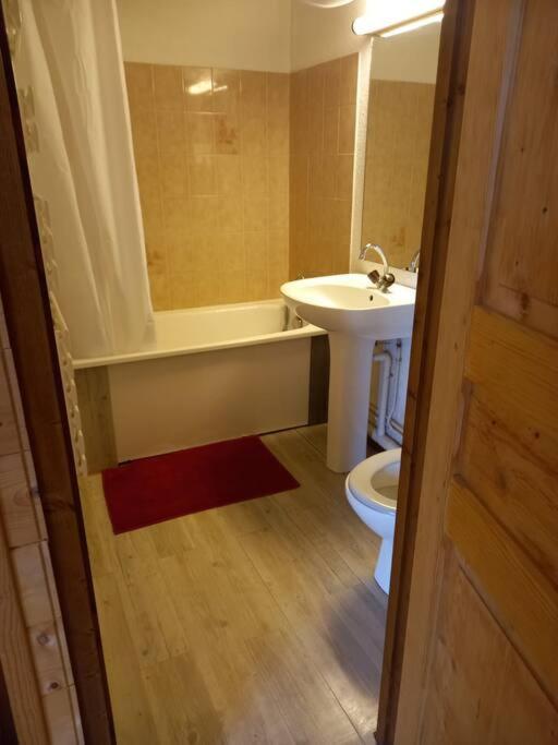 ארשה L'Appartement Les Bossons En Lisiere De Foret Dans Le Chalet Genepi מראה חיצוני תמונה